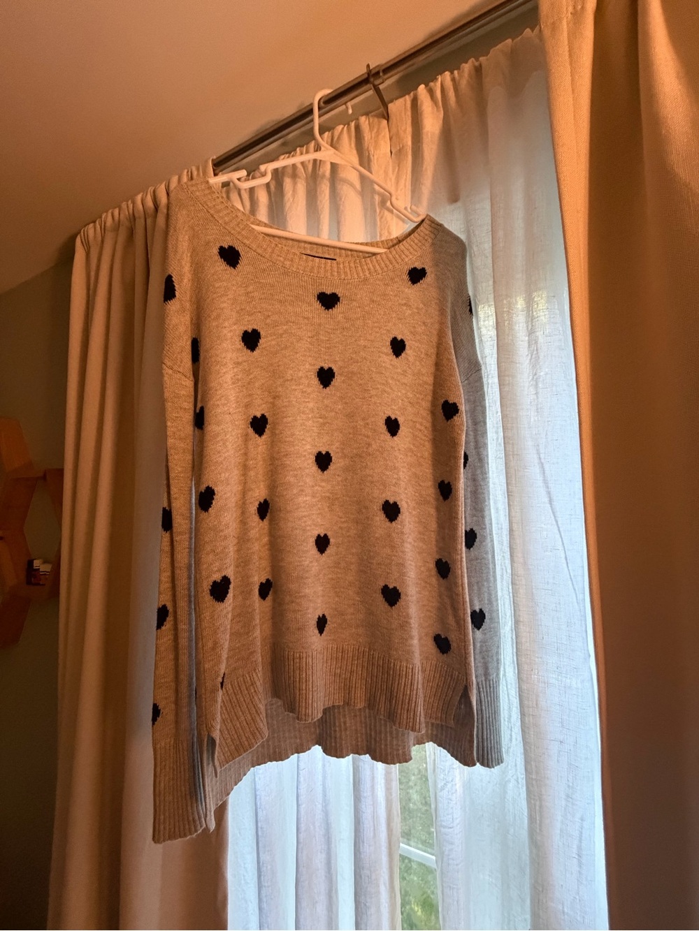 GAP Women’s Heart Print Crewneck Sweater - Light Gray with Black Hearts